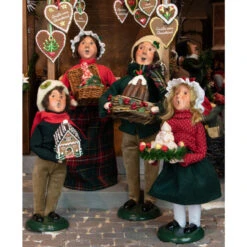 Byers' Choice - Christmas Sweets Girl -Holiday Supplies Byers Choice Christmas Sweets family 01680.1684936218