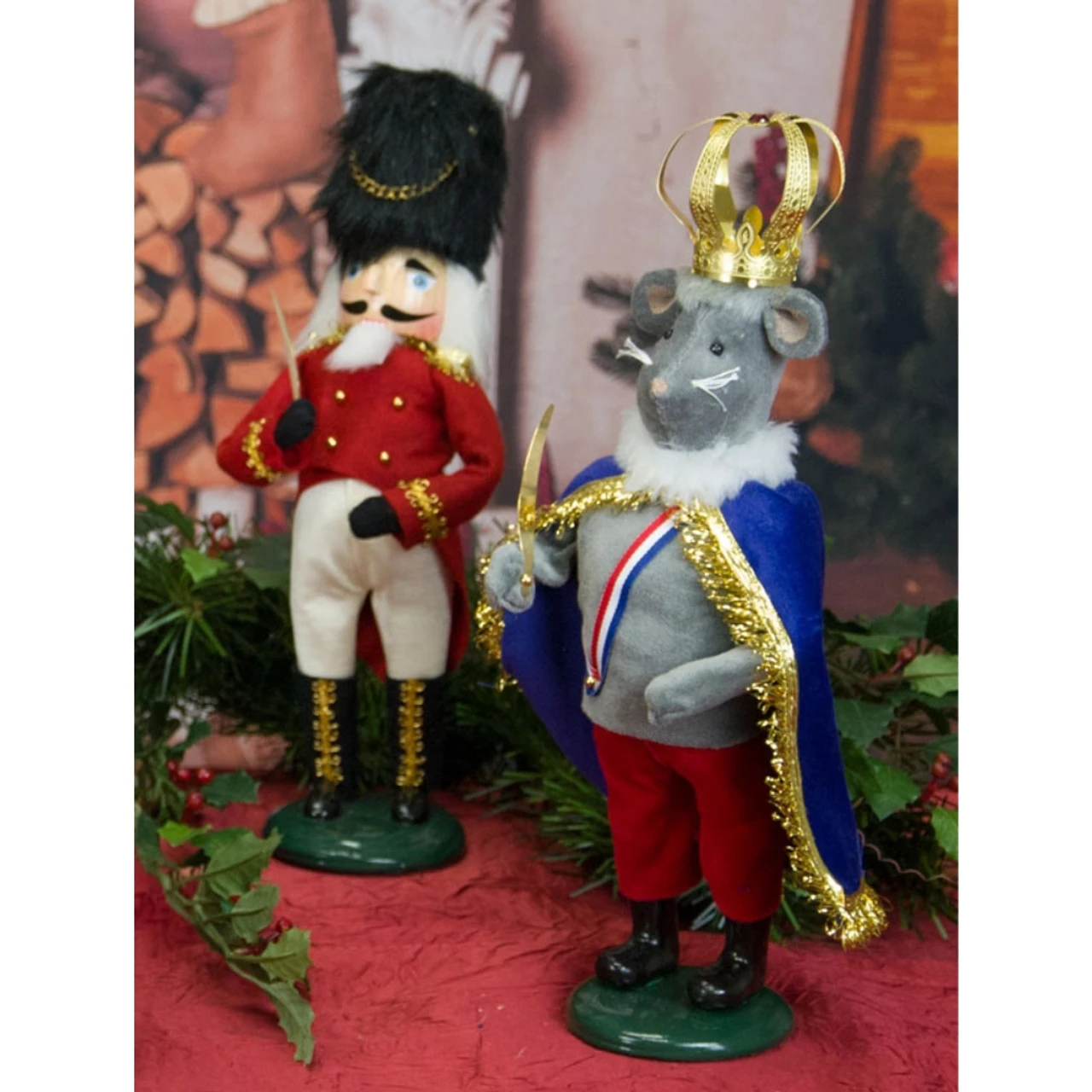 Byers' Choice - Nutcracker Caroler 7 Byers' Choice - Nutcracker Caroler - Image 5