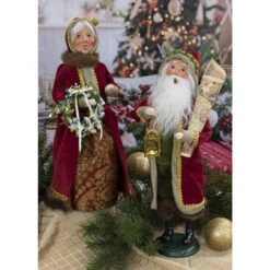 Byers' Choice Dashing Santa Caroler -Holiday Supplies Byers Choice Dashing Caroler 27922.1684504025