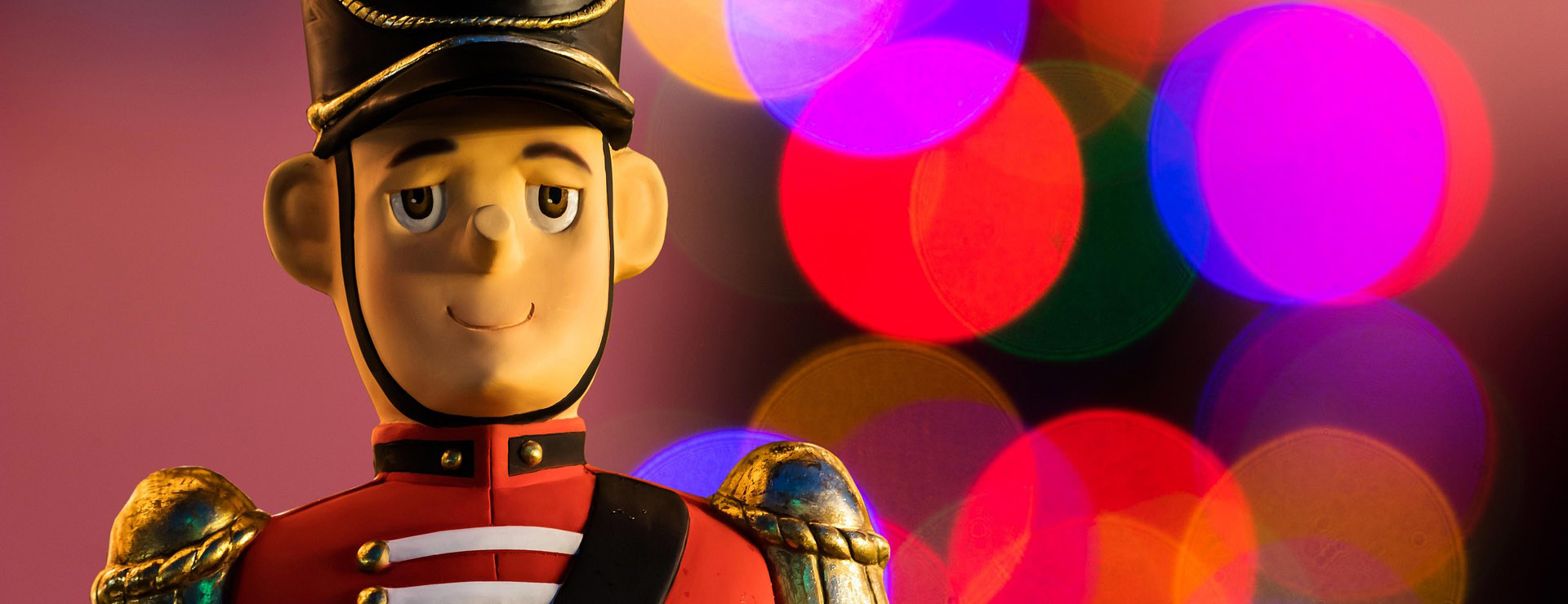 Holiday Supplies -Holiday Supplies nutcracker 3023998 1920